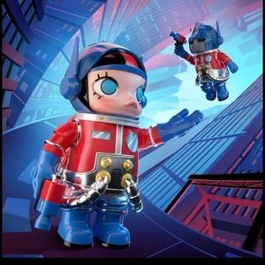 Optimus Prime- Pop Mart Mega Space Molly Version 4 Figure